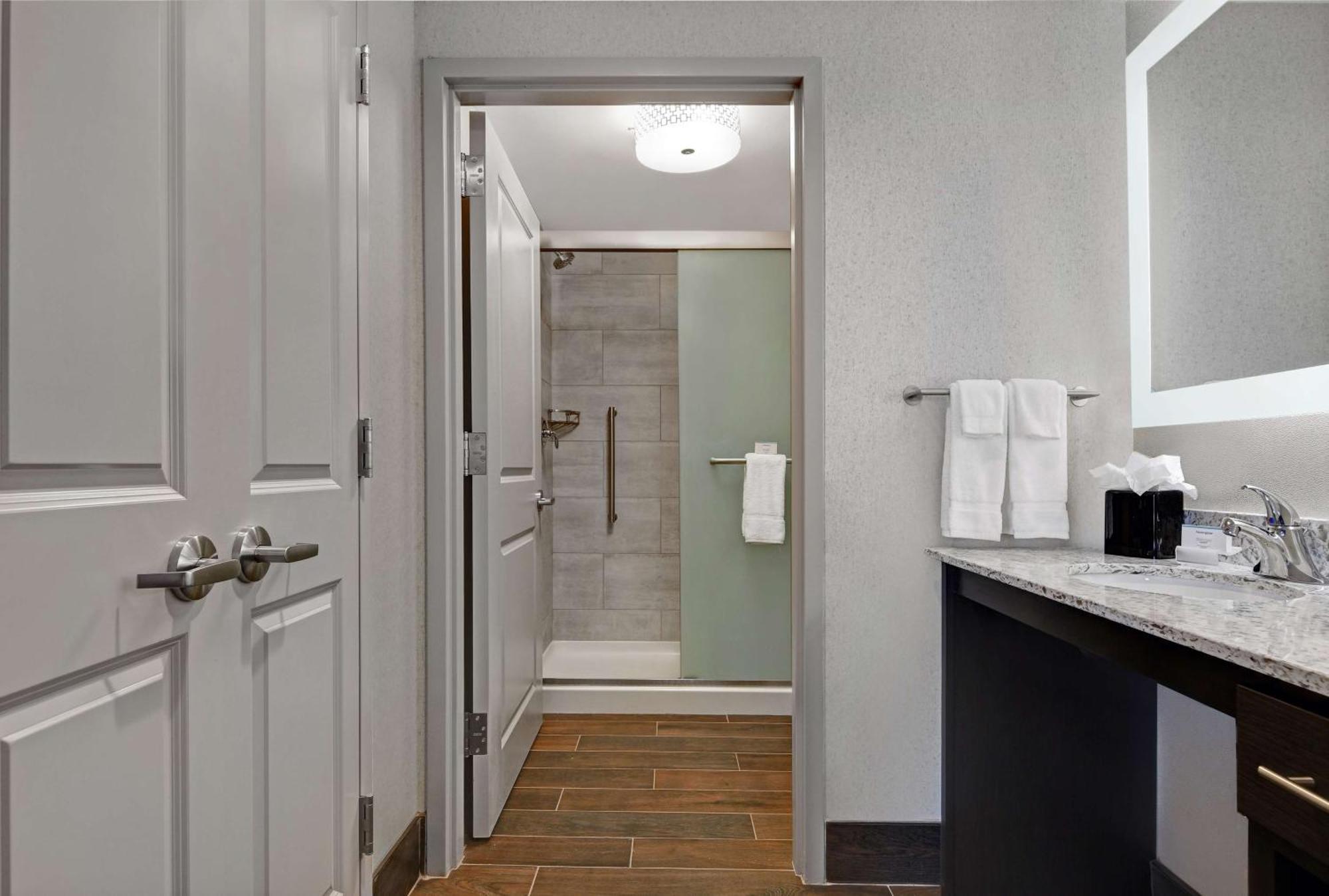 Homewood Suites By Hilton Edison Woodbridge, Nj Exterior foto